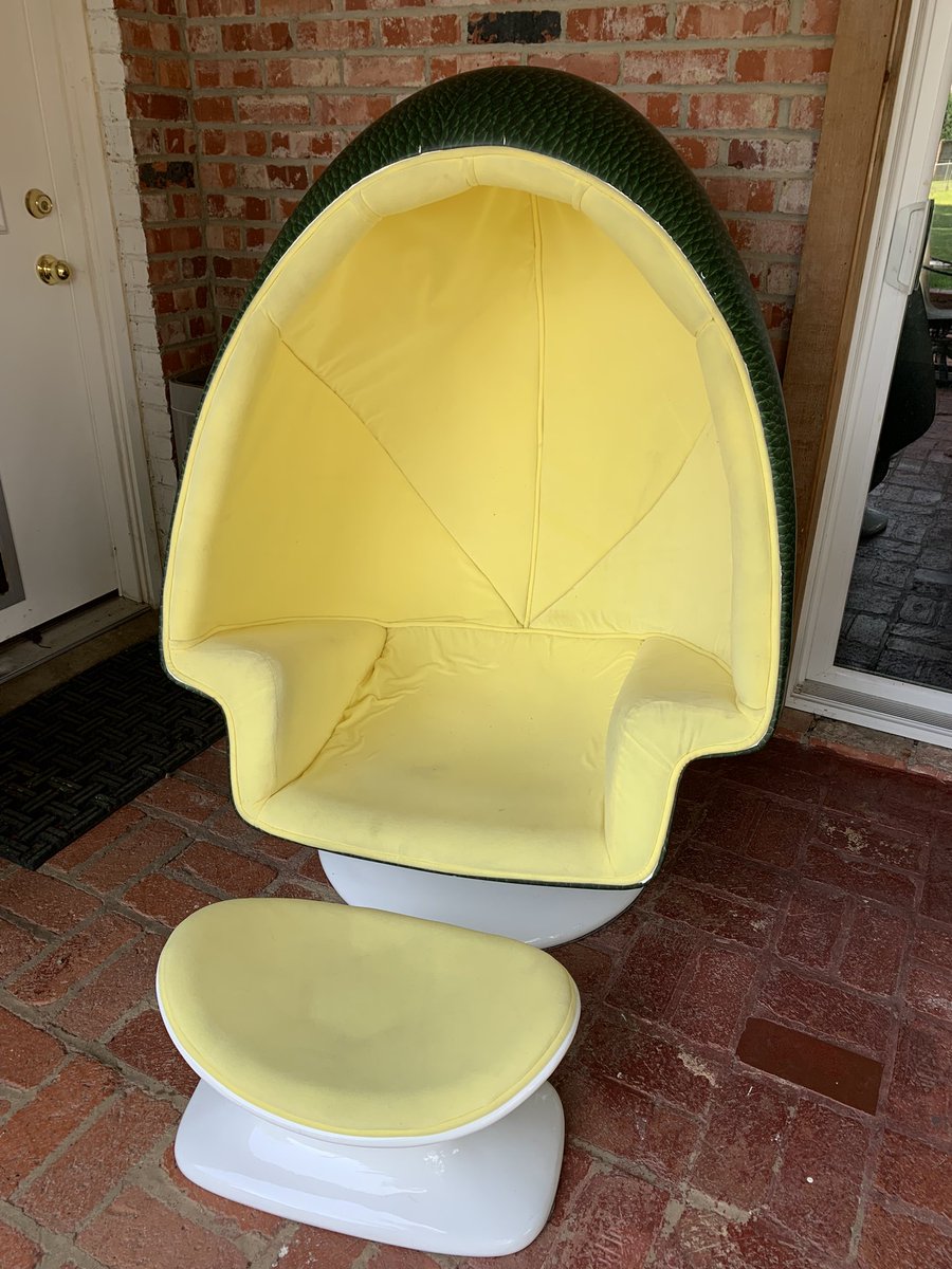 okayinok's tweet image. I won a custom Avocado Chair 🥑 from @AvosFromMexico   Love the exclusive swag!!  #sparkthegood