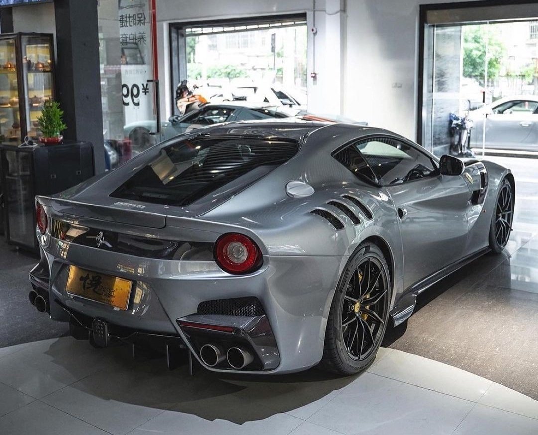 DailyFerrariTM's tweet photo. Ferrari F12 TDF 💨 https://t.co/0Wp9B5RyGg