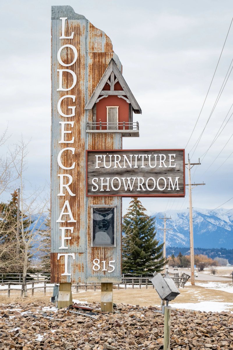 lodgecraft's tweet photo. Did you know that Lodgecraft Furniture has been handcrafting furniture for over 30 years? We have an impressive amount of expertise in creating a cozy and welcoming environment in your home. #LodgecraftFurniture #SomersMT #HandcraftedFurniture https://t.co/932mrpiqX0