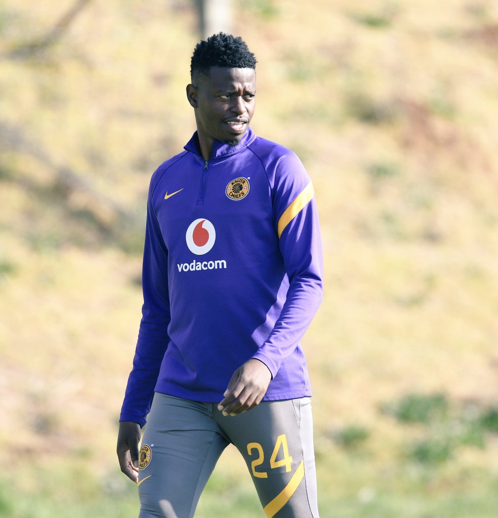 Former Kaizer Chiefs midfielder, Phathutshezo Nange, has joined SuperSport United! Stay tuned for an official announcement from Matsatsantsa in the next few days.  #SuperSportUnited