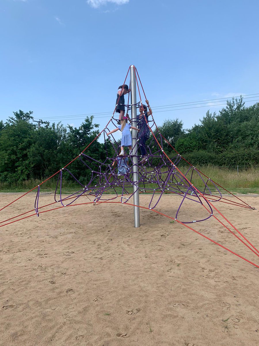 Benjamin Adlard tweet media