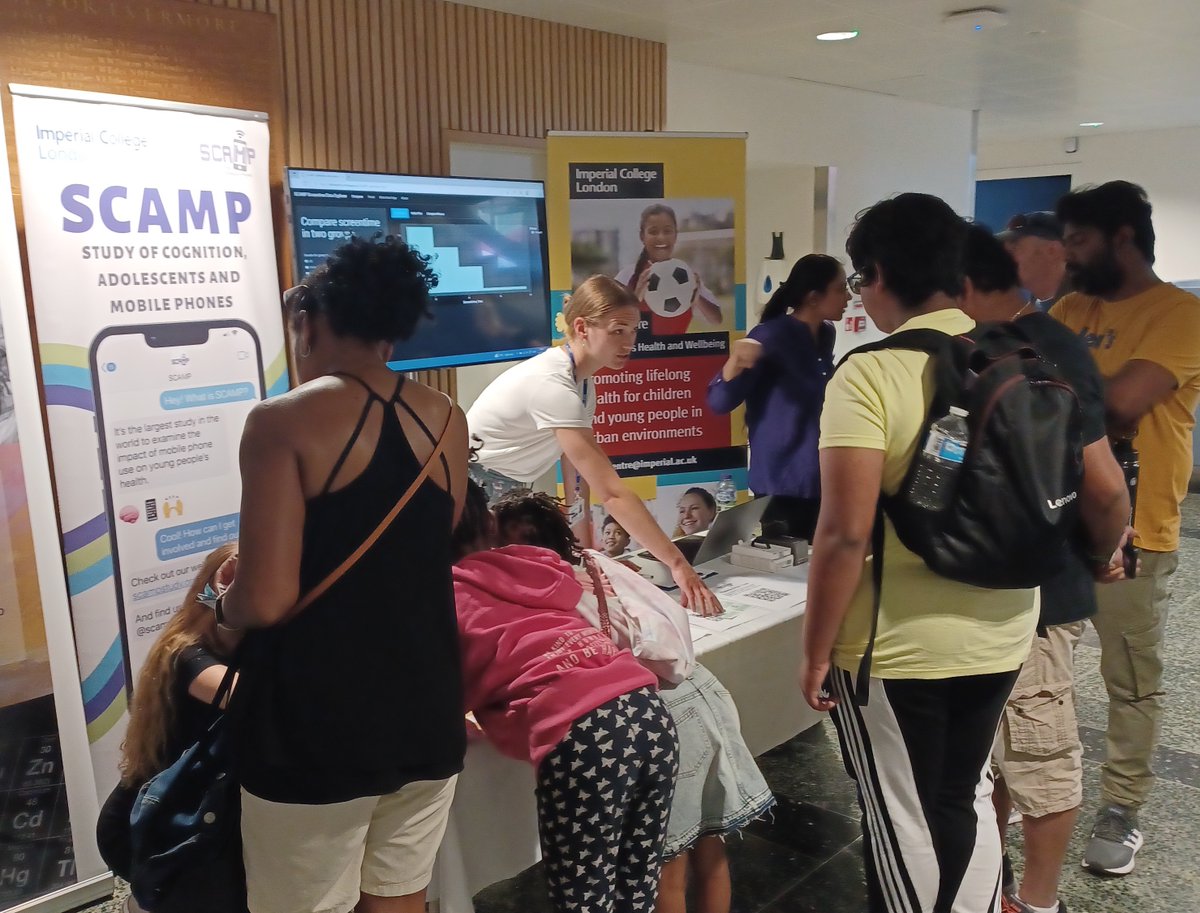 ncurtisss's tweet photo. A wonderful Sunday spent discussing SCAMP (Study of Cognition, Adolescents and Mobile Phones) research and findings with members of the public at the Great Exhibition Road Festival @ExRdFestival #GERF @imperialcollege @HPRU_CRTH https://t.co/JvK06QBfxs