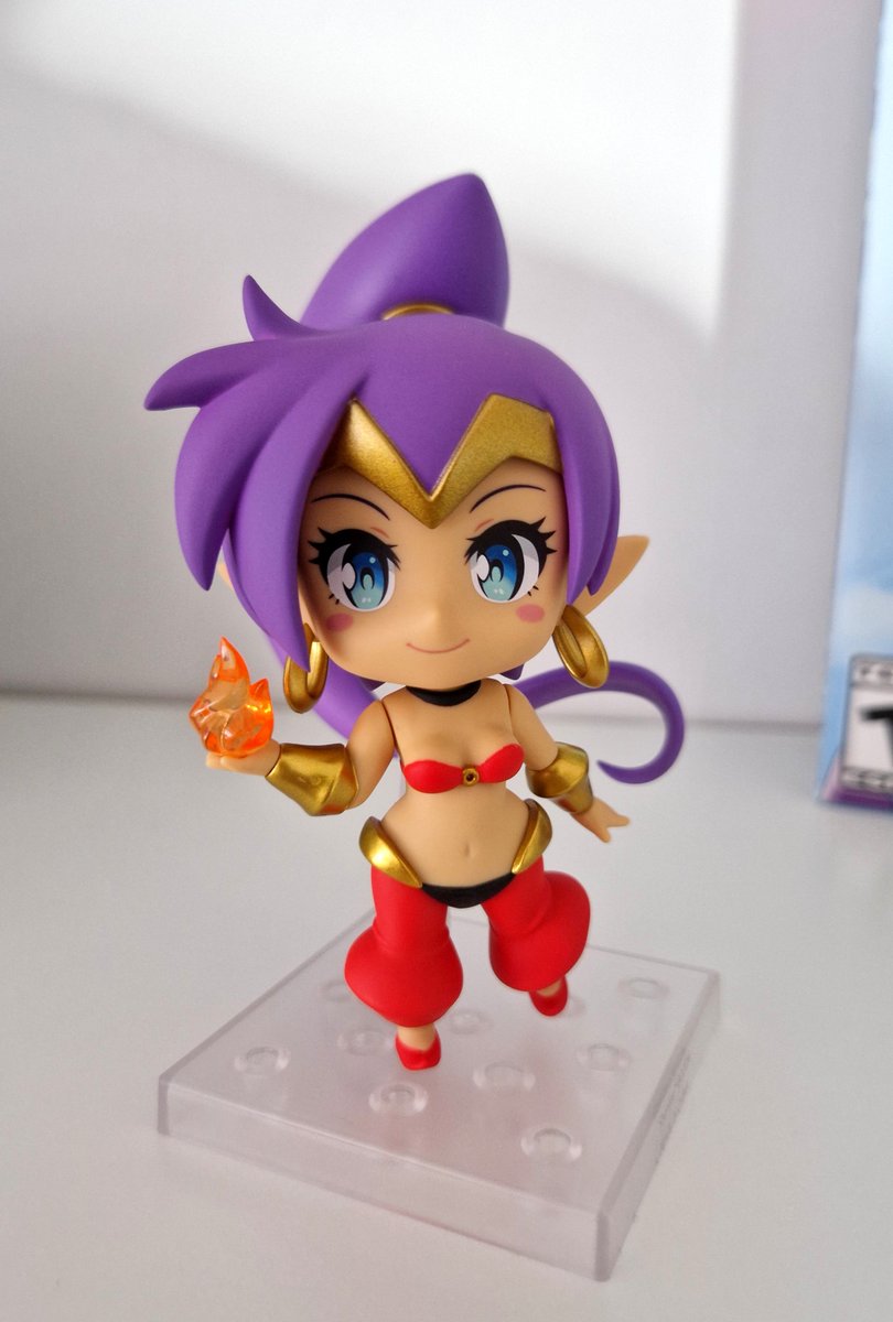 Latest addition to my #Shantae collection!
She's so cute!! 😭💖

@WayForward @GoodSmile_US