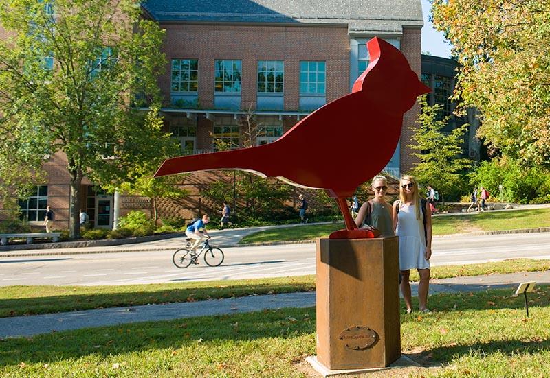 BeAUNHWildcat's tweet photo. Public art is around every corner at @UofNH. When you visit campus this summer, keep your eyes peeled for everything from bright murals to outdoor sculptures. Learn more: https://t.co/V5CkQDrnc3 https://t.co/xPv3koNMK5