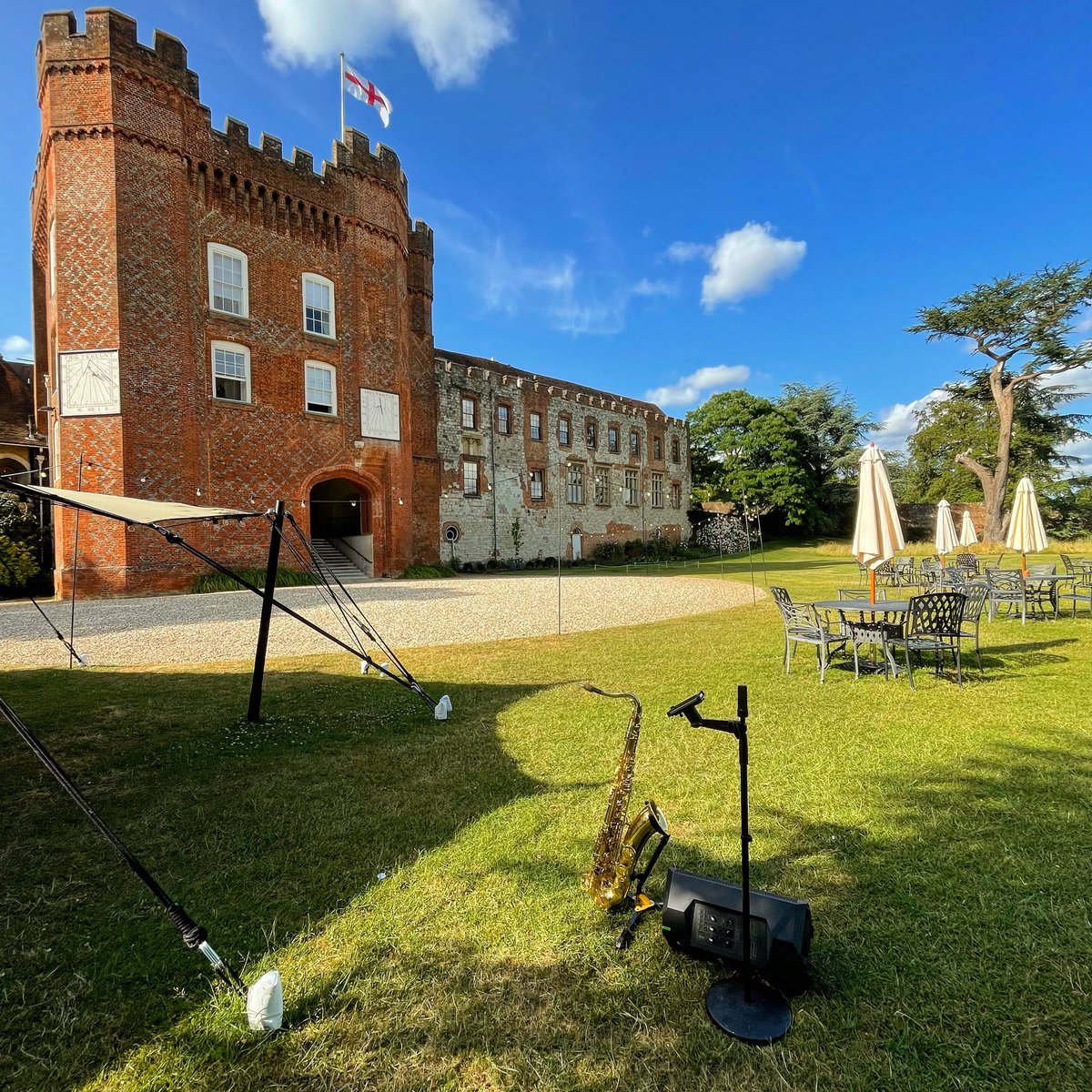 dinnerjazzsax's tweet photo. Such a stunning location @FarnhamWeddings last night where I was playing for Giuliana &amp; Giuseppe’s drinks reception https://t.co/SRRd1EmfCx