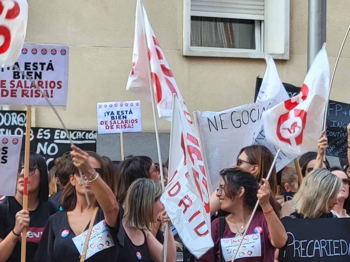 feuso_madrid's tweet photo. Contra el oqueo del Convenio de Escuelas Infantiles ! @AccionsindUSO @f_ense_uso Se nota y se siente! @USOMadrid https://t.co/TurLzo1xRR
