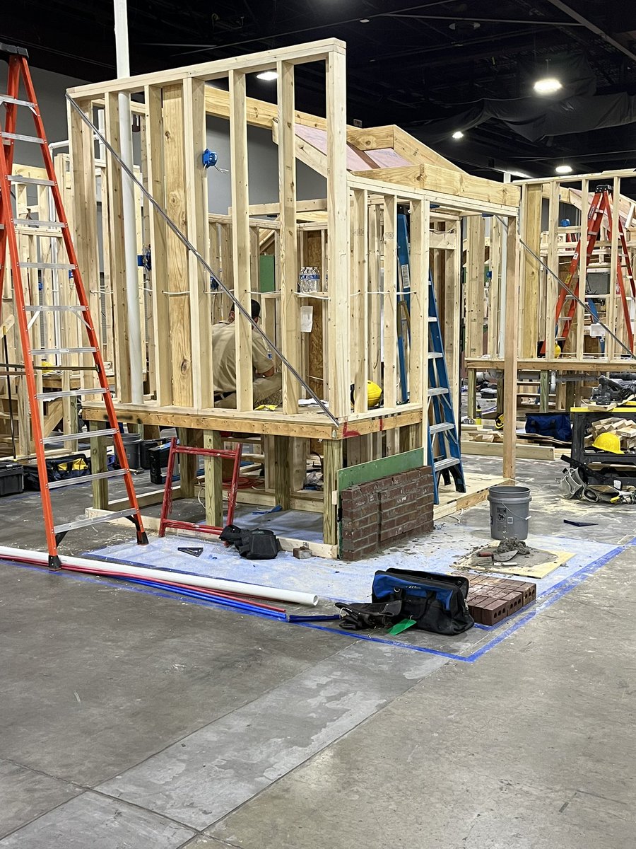 LCCSshop's tweet photo. Halfway point of the day! Nearing the home stretch. https://t.co/J4ba5EzO3R