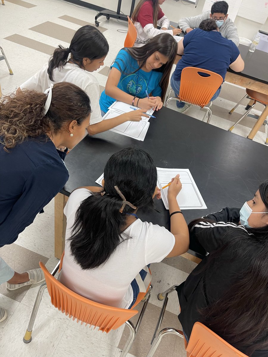 MsJDavisHTX's tweet photo. Our Lions working hard on their Shark Tank presentation. Some Lions even created their logos on @canva! We’re excited to see the Shark Tank presentations next week! #CCMREnrichmentCamp
@WhoAreWe_SGA @HISD_ProjectEx https://t.co/gqbAF2JtDV