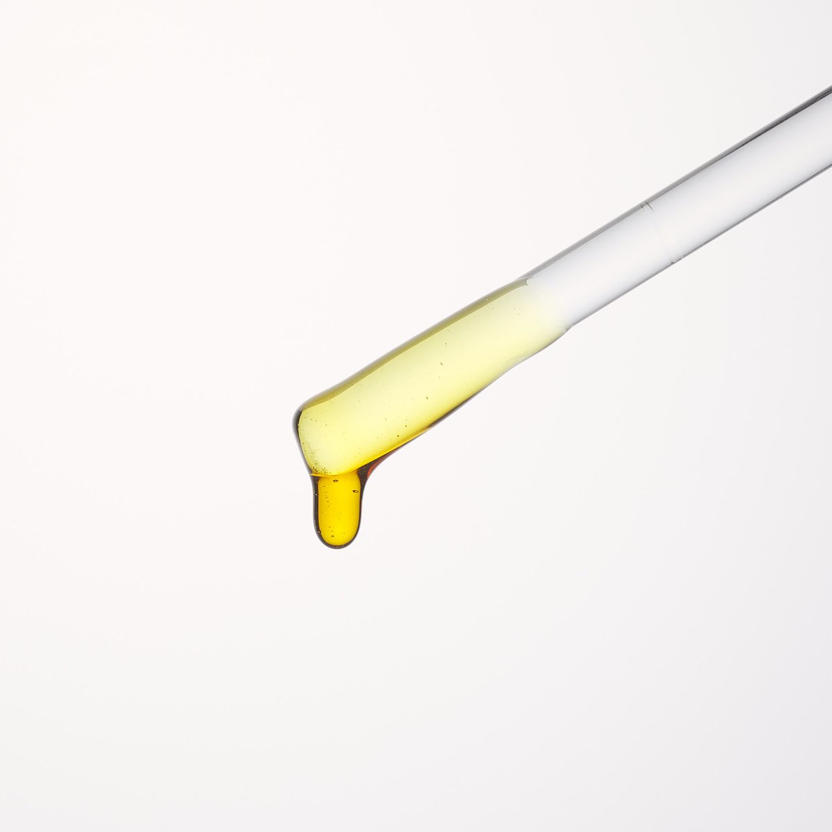 GVBBiopharma's tweet photo. Our Crystal Resistant Distillate contains a high concentration of minor cannabinoids, making this extract useful for any product designed to capture the potential benefits of a wider spectrum of cannabinoids.
https://t.co/mnNYyVF8F5
#cbddistillate #cbdextract #cbdsupplier https://t.co/dcMLWY3bs4
