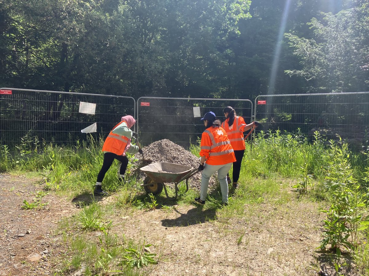 We’re proud to have joined forces with our alliance partners during volunteering week to build a new rainwater garden at <a href="/Penllergare/">Penllergare</a> Valley Woods. #iwill #MonthofCommunity