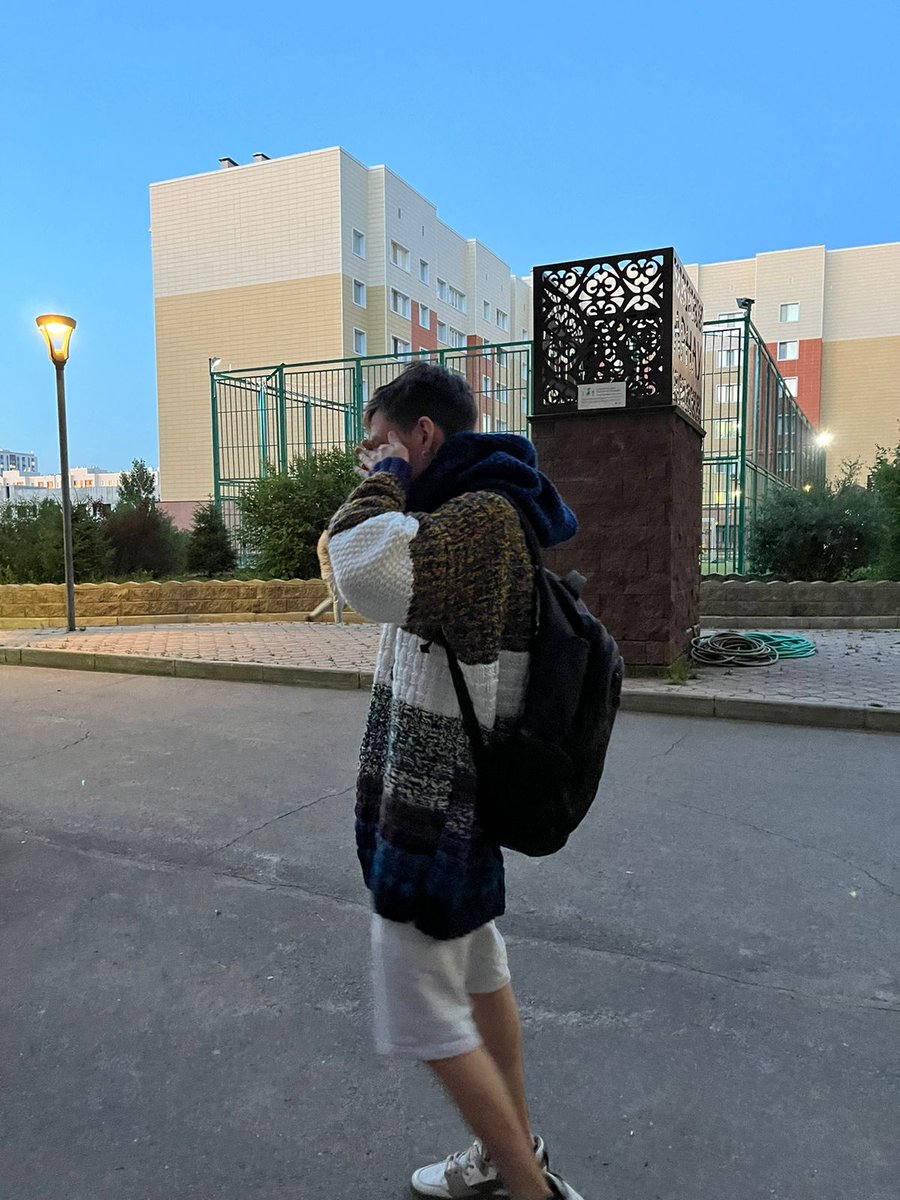 ХмурыйМонах tweet media