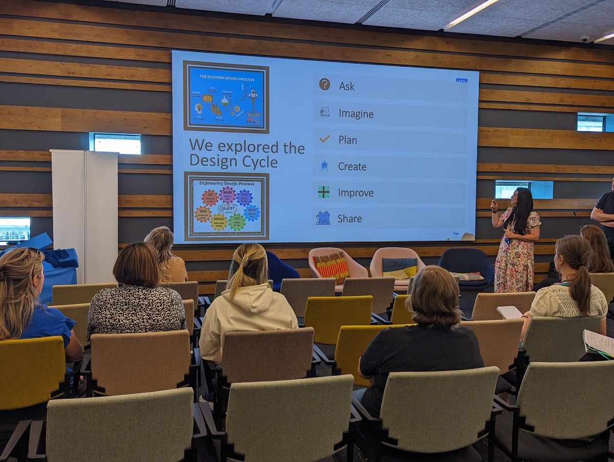 So delighted to be at this teacher CPD event at @VADundee, with @dundeeuni & @AFBEUKScotland We're hearing how Clepington Primary worked with engineers, students & their P7 cohort and used Minecraft to explore the Design Cycle! Properly inspiring stuff! #INWED23