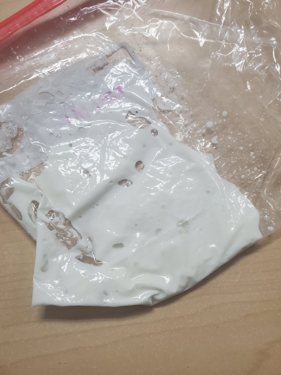 Finishing @Fairmont_JCS summer school with a day filled with science! We made oobleck and learned about states of matter with <a href="/GG_Learning/">Generation Genius</a>