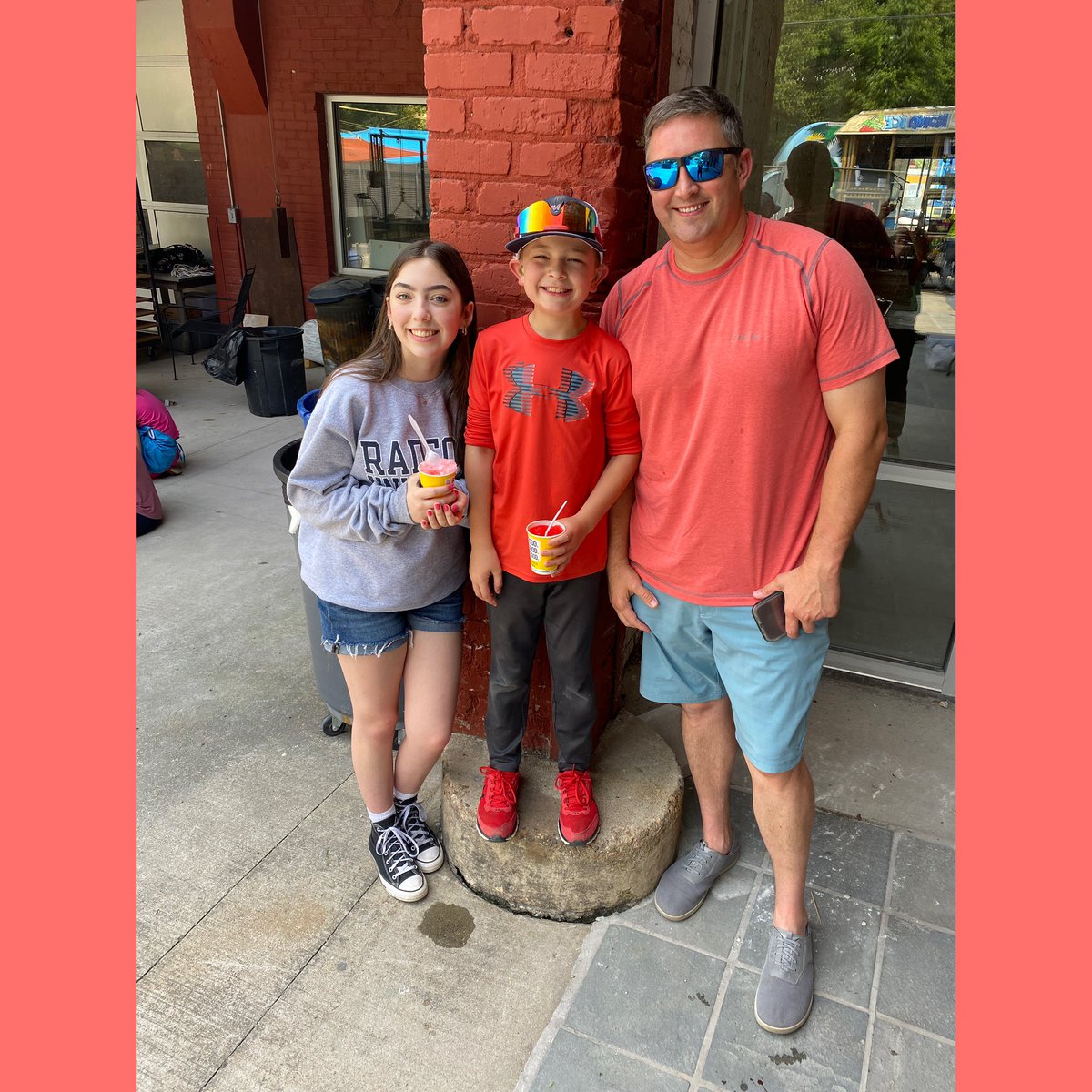 Check out pics from June Heroes Art Session at @visartsrva 

connorsheroes.org/june-2023-hero…