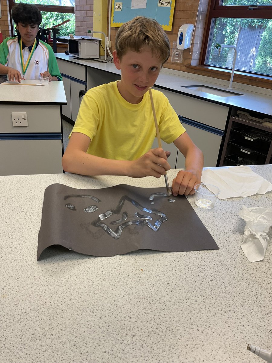 CCSBScience's tweet photo. Enjoying the sun in #CCSTEAM by painting with @MalibuSunCream sun screen to investigate the effects of UV radiation. #CCSeniorBoys #CCSeniorGirls #CCChallenge https://t.co/Zz8aKF6PEU
