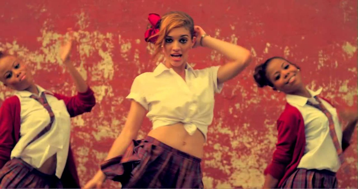 This song Ilikuwa inafanya unambao the whole day shule....