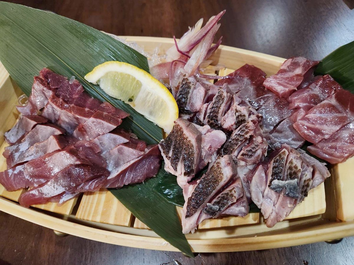 tomoki_2014's tweet photo. この魚を知ってたら達人級🐟✨

今日も幸せ〜👋👋

明後日はBBQ🍖

楽しみすぎる💪 https://t.co/lu5yJhRf4t