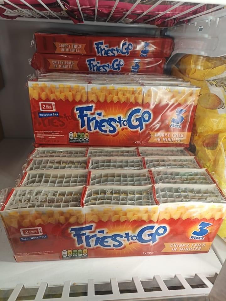indiekid1974's tweet photo. The Brand Manager at ASDA is a PWEI fan - pass it on @pweiofficial #DefConOne https://t.co/BJFLW0xTWL