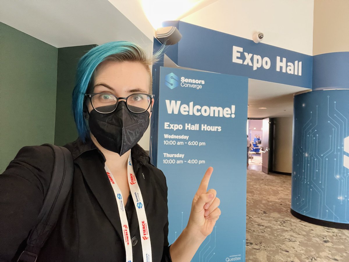 Hacksterio's tweet image. Helloooo #SensorsConverge! Looking forward to lots of cool demos 👀