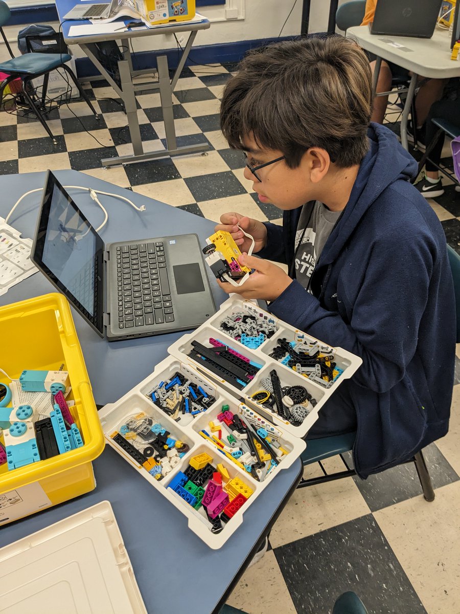 AmyRails tweet media