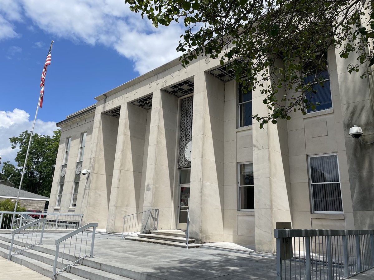 Alabamaworkcomp's tweet image. Bernard was in Franklin County court today to approve a longstanding workers’ compensation case.  Great client and difficult case. Always enjoy visiting the northwest Alabama.

#NombergLawFirm #ALWorkComp #Russellville #FranklinCounty #Alabama