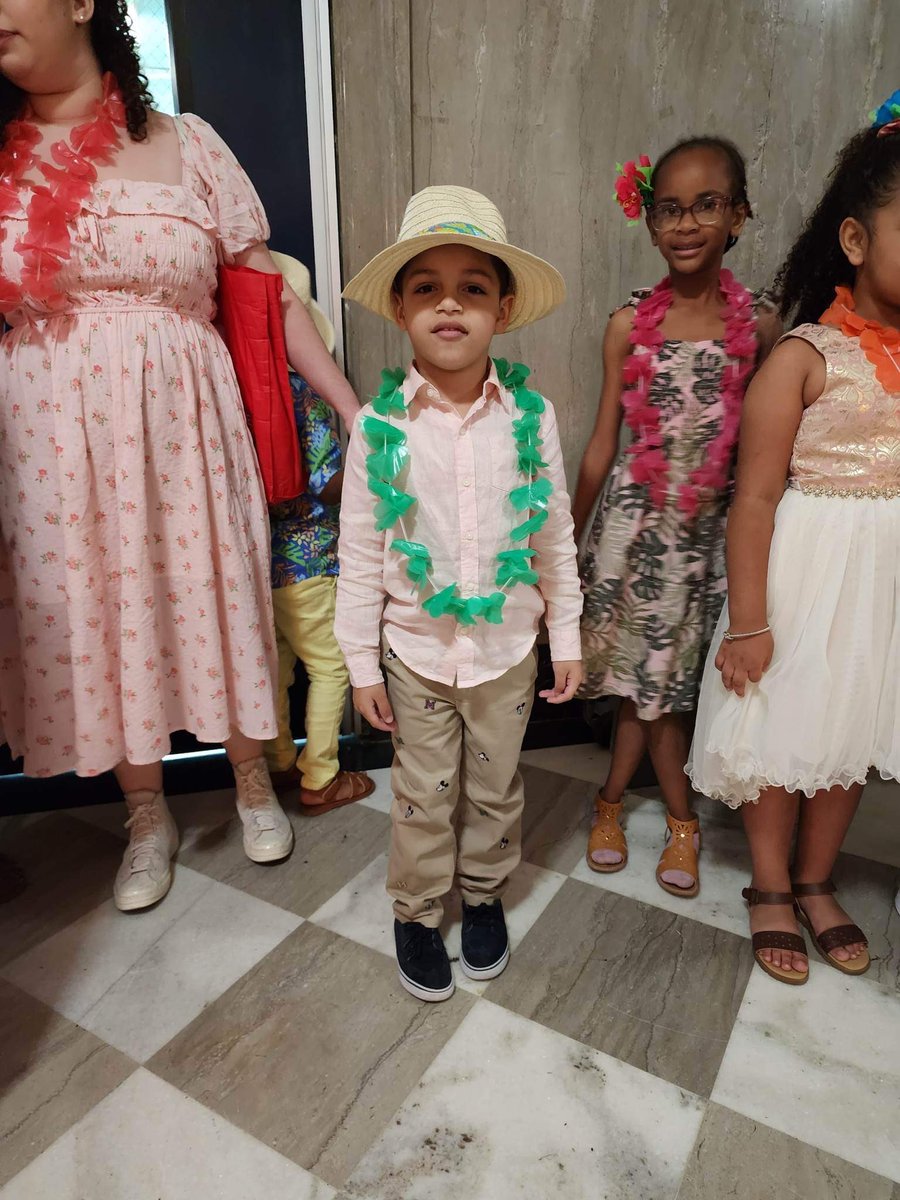 Magnet School of Leadership through Engineering tweet media