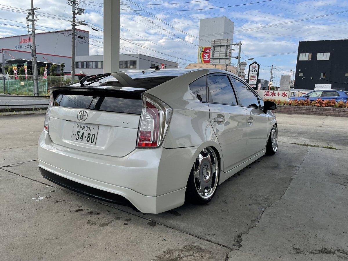 kkyyffii's tweet photo. #ディッシュホイール友の会
今までディッシュやった🙁
やはりディッシュホイールがいい🙄 https://t.co/1d1FgC9t1V