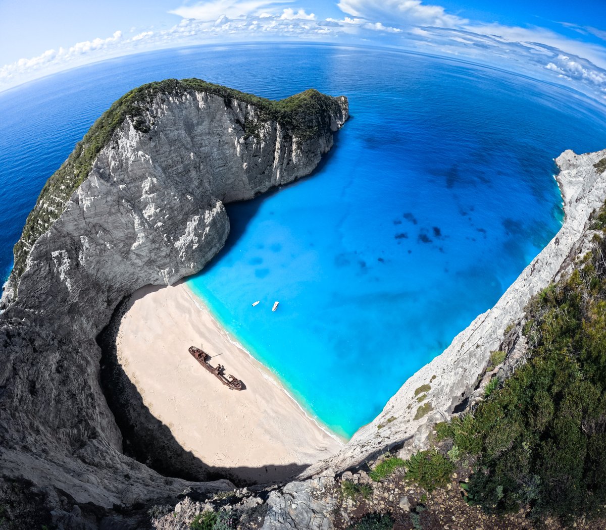 Photo of the Day: Paradise in one pic 🏝️ This #GoProHERO11 Black snap scored Fotis Roussis a $250 GoPro Award.

#GoPro #GoProTravel #Travel #TravelPhotography #Greece #Zakynthos