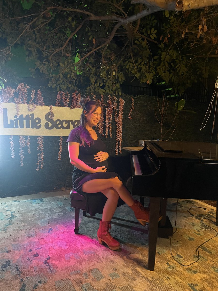 Amber RoLLo 👍 on Twitter: 