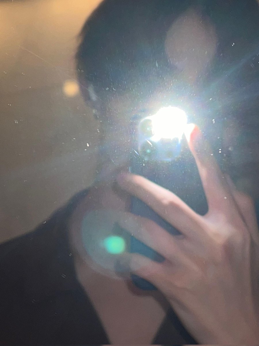 this sunghoon                    with this ni-ki