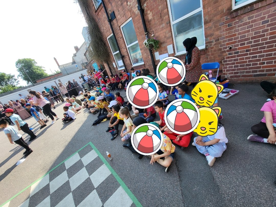 MrsKellyWalsh's tweet photo. 3....2.....1.....GO

Team 2 ready for sports day 🏅🥈🎖

So much team spirit from all ks1 today 👏 proud of year 2 showing respect and trying their hardest. #tindalsportsday2023 @arktindal https://t.co/ApM6Q1u93c