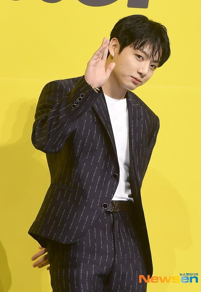 Golden Times on X: K media article titled “BTS Jungkook Achieves 1.2 Billion  Streams On Spotify Before Making Formal Solo Debut”: BTS Jungkook makes  remarkable achievement on Spotify. According to Spotify, Jungkook