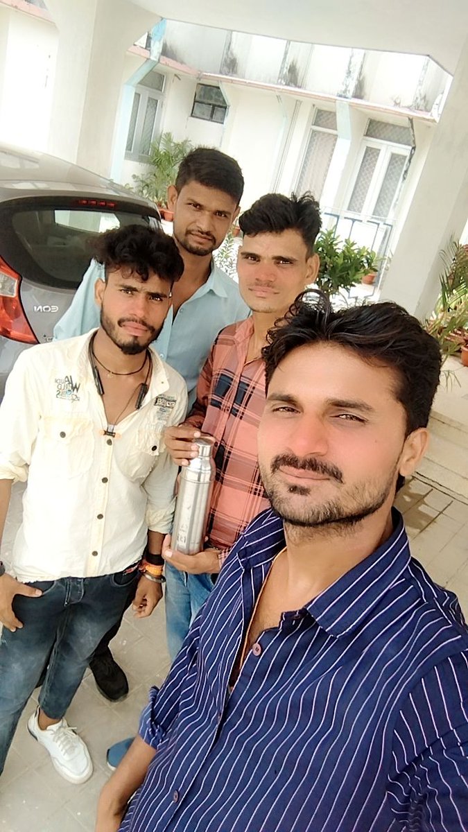 VipinSa85017111's tweet image. Train Video #trainvideo #viralvideo #viral #viralvideos #myfirstvlog #vsv #tranding #shorts #short
#Vipinkumar #Amitkumar #Sumitkumar #Ravirajsingh #Vineshkumar #Amitkumar #Amitrajput #Vipinsagar #Vipinamitravirajsumitvineshamit #VARSVA #Varsav #Savrav #saravv