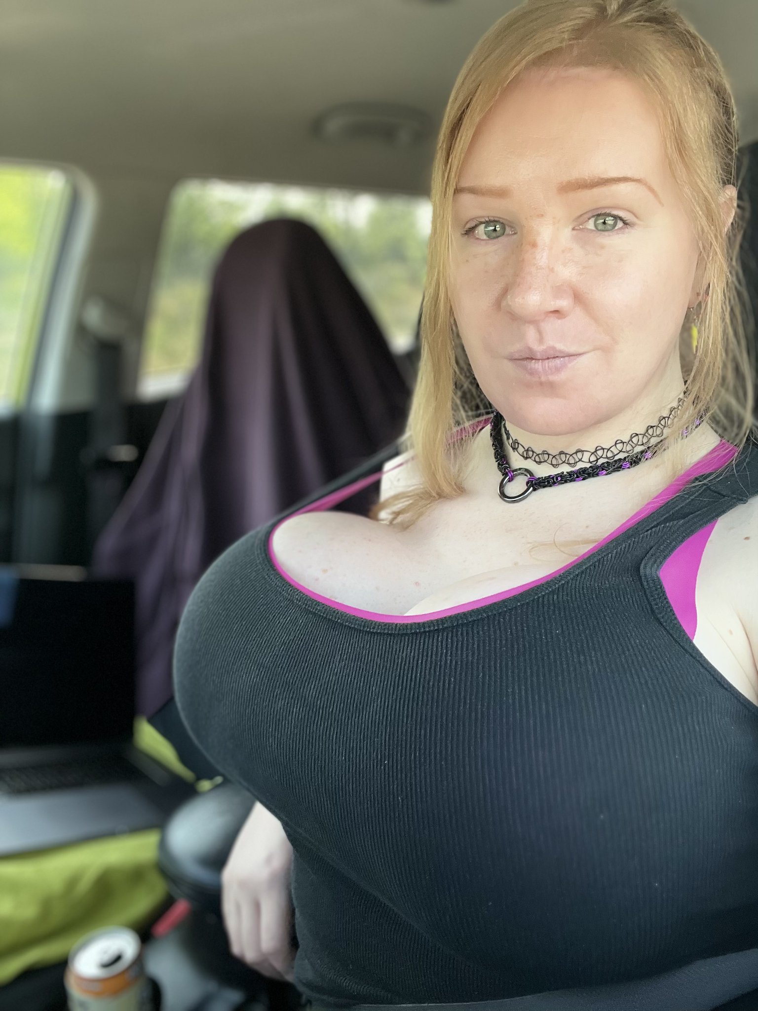 Zeni Zounds on Twitter: "Took a field trip to the old house today to get some stuff and of