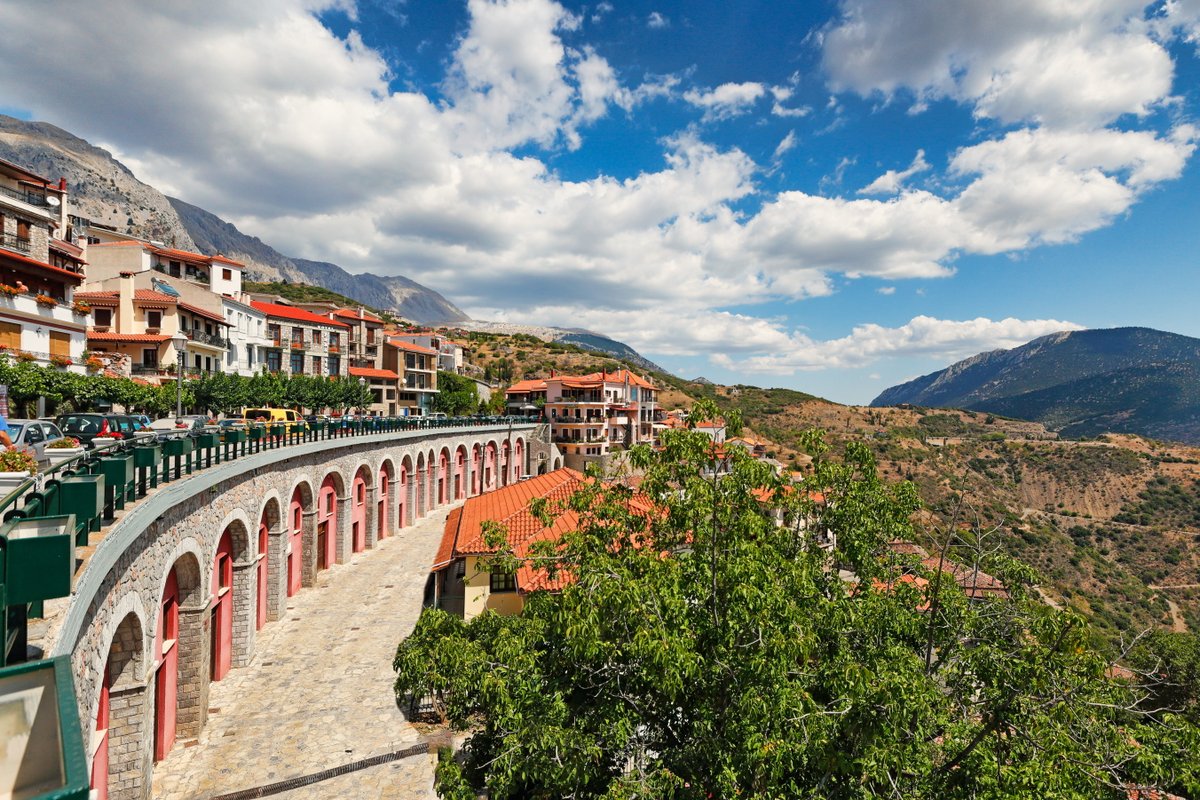 📌 The village Arachova 🇬🇷

#arachova #greekmood