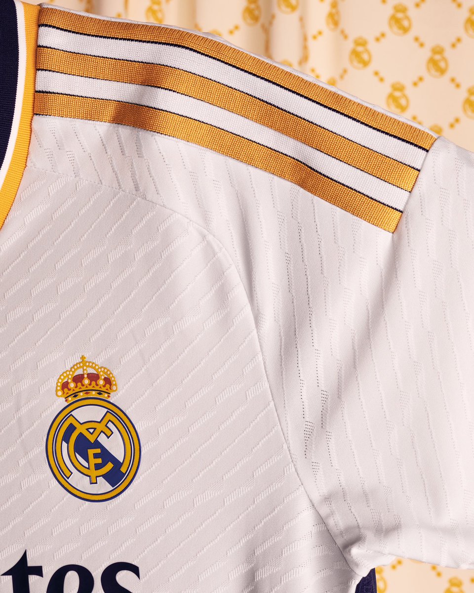 EditionMerengue's tweet image. 📣 CONCOURS !

À l’occasion de nos 900.000 abonnés, avec les frerots de @adidasFR, on vous fait gagner le nouveau maillot du Real Madrid ⚪️🟠

Pour participer, RT + Follow @FranceRMCF 

Tirage au sort le 10 juillet 2023 🤝🤍