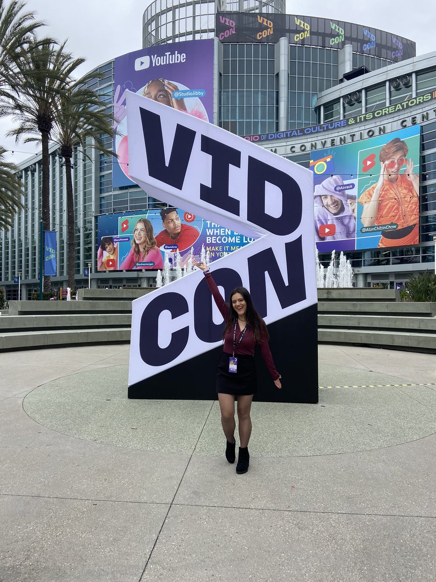 Made it to <a href="/VidCon/">VidCon</a> for <a href="/CNET/">CNET</a>! 🥳