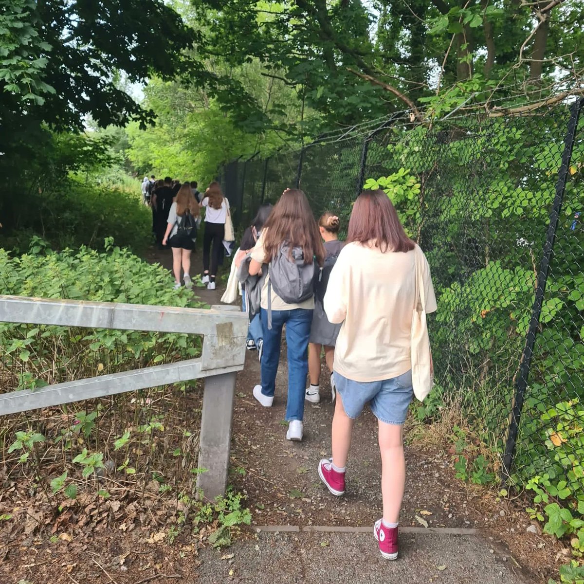 sptacademy's tweet image. Our Year 10 students visited Cheadle College, today, to try out different subjects they could choose to study in the future! 👩‍🎓

Students enjoyed sessions on Psychology, Criminology, Creative Writing and more!

#FutureMe