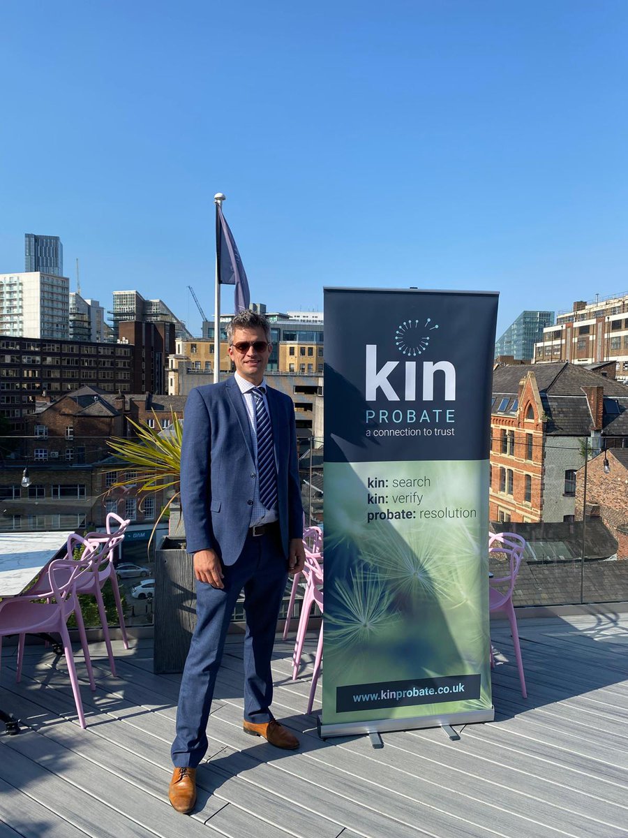 kin_probate's tweet photo. Back up North in sunny Manchester. Looking forward to a good night! @STEPSociety https://t.co/9cAiS4xDVX