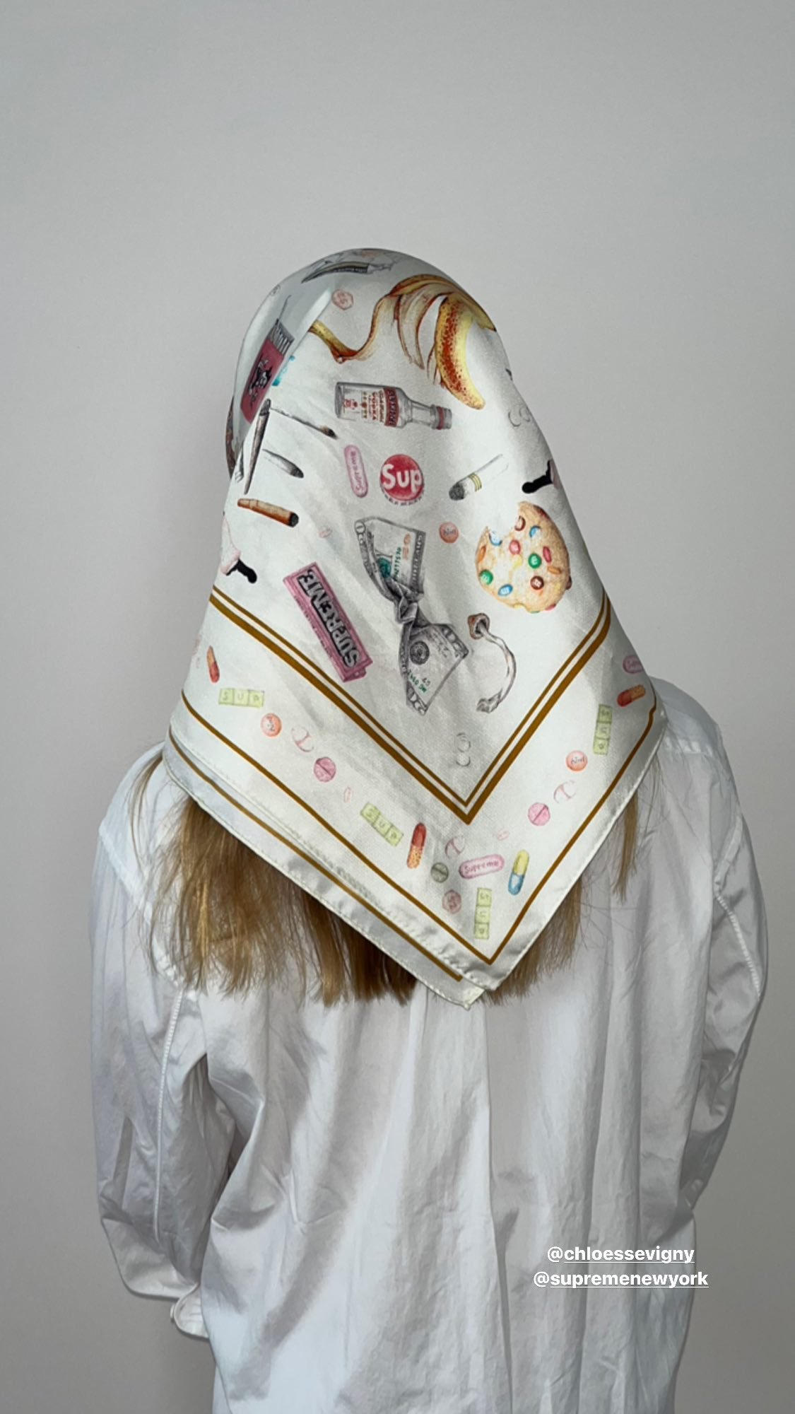 最終値下げ!Supreme Trash Silk Scarf 美品 最終値下げ!Supreme Trash Silk Scarf 美品