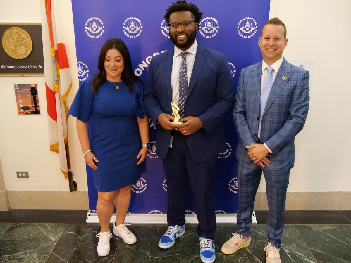 Footwear Distributors and Retailers of America tweet media