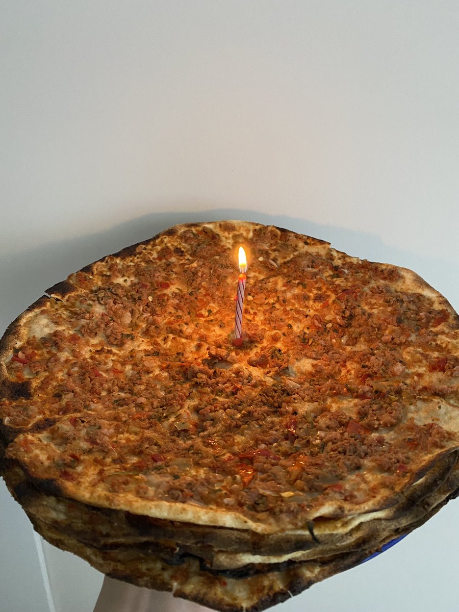 ✨gerçek bi' doğum günü pastası✨