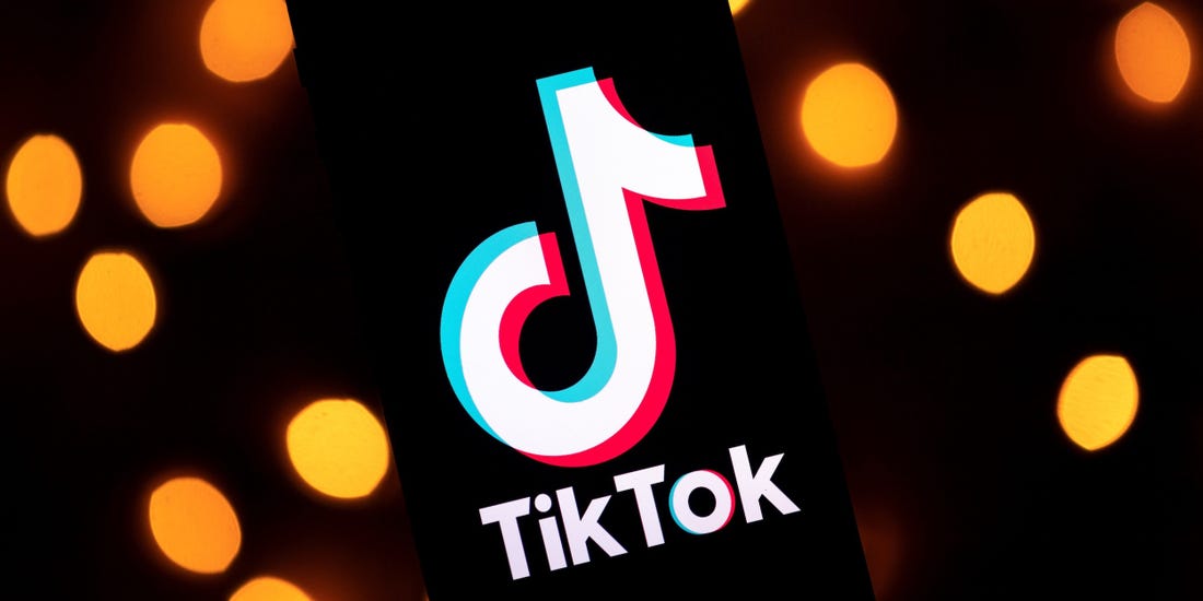 Estas son mis 8 herramientas imprescindibles para volverse viral en TikTok:

HILO 🧵