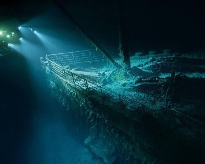 IBSEMTITE's tweet photo. Sólo espero que con esta tragedia sucedida en las cercanías del TITANIC dejen en Paz a esa zona. Yo creo en las señales. Esa zona debería ser considerada un campo santo. 

El mensaje es claro. Dejen al TITANIC y a las más de 1500 personas que murieron en ese trágico suceso en Paz https://t.co/T0zGlfB1Md