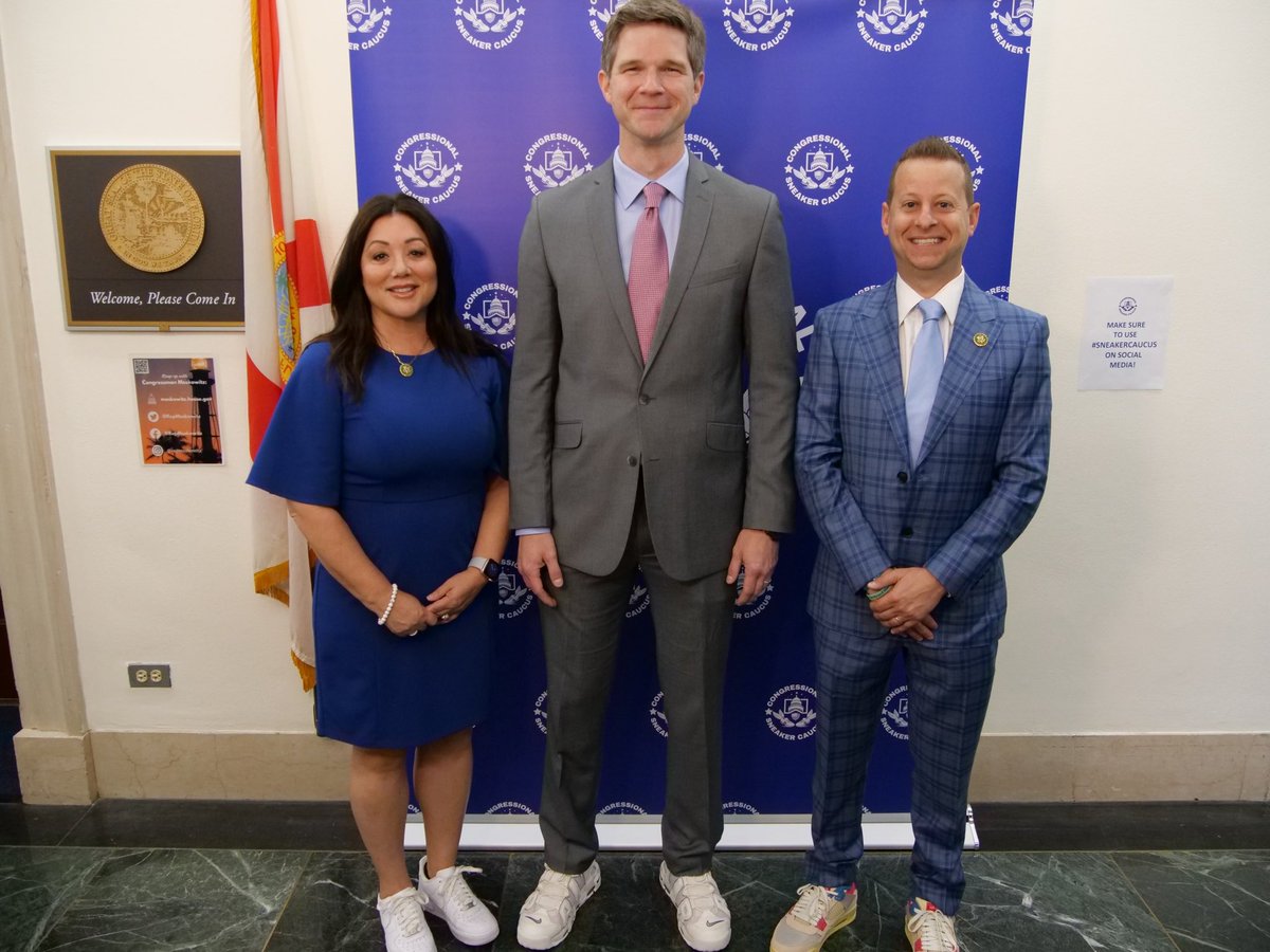 Footwear Distributors and Retailers of America tweet media