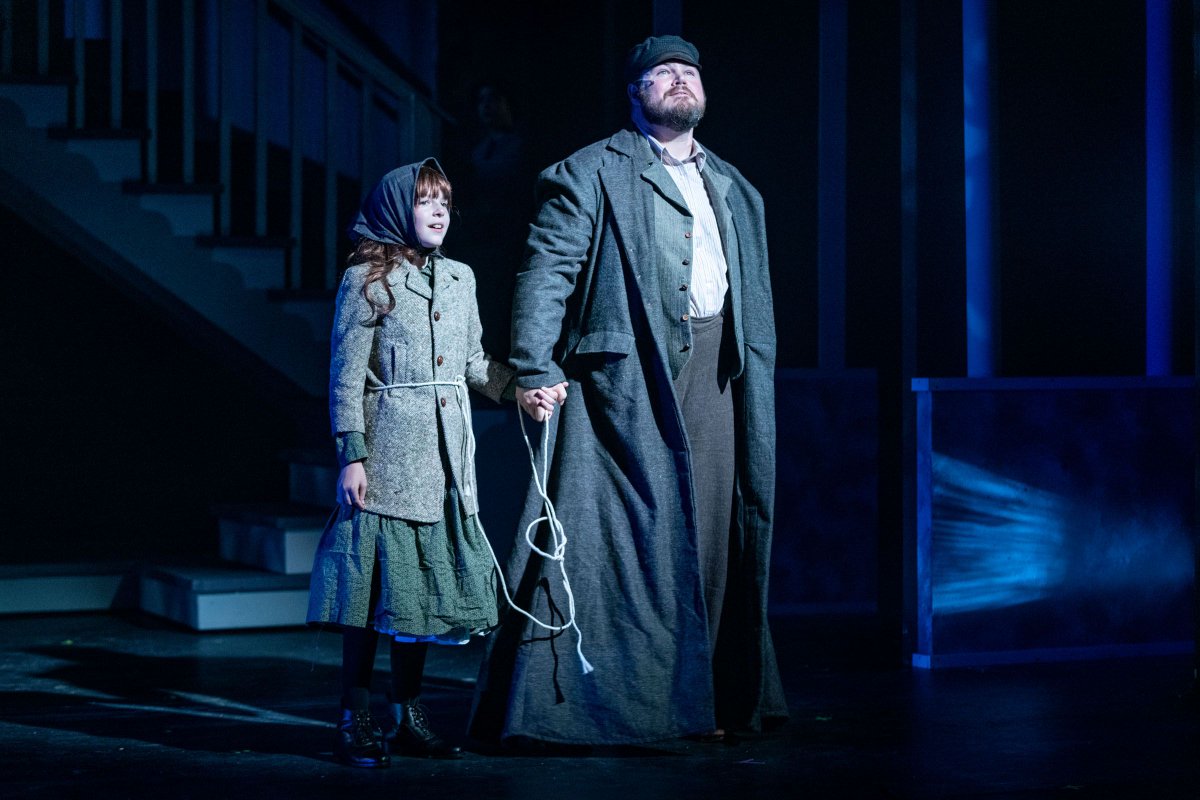 The second weekend of "Ragtime" begins tonight! To get tickets to the show that patrons are raving about, call 330-836-2626 or go to weathervaneplayhouse.com 

Photo by Dale Dong Photography

#ragtimethemusical #weathervaneplayhouse #akrontheatre