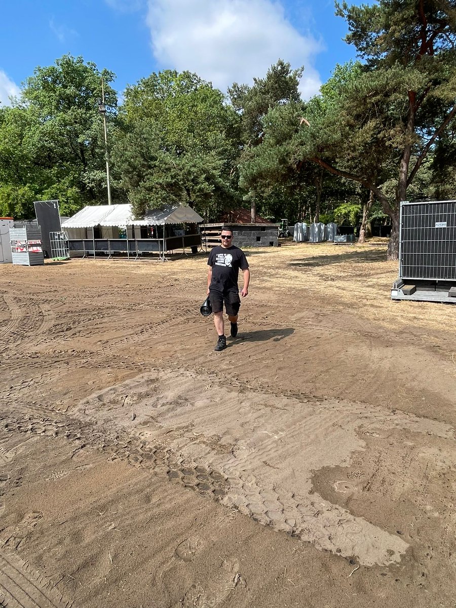 eurosjopper's tweet photo. PRRRRRRRt,  klabats boem,  ssiihh sssiihhh, kLIng, BEEEEP BEEEEP,  VROOM!!

Het wordt zaterdag hartstikke mooi weer, echt Eurosjopper weer! 
Zonnetje, wolkje, pofneusje, heerlijk eten, geweldig drinken en oorgasmes gedurende de dag. 

Kijk ons werken dan! 

Groet Team Eurosjopper https://t.co/egWtd6BF1s