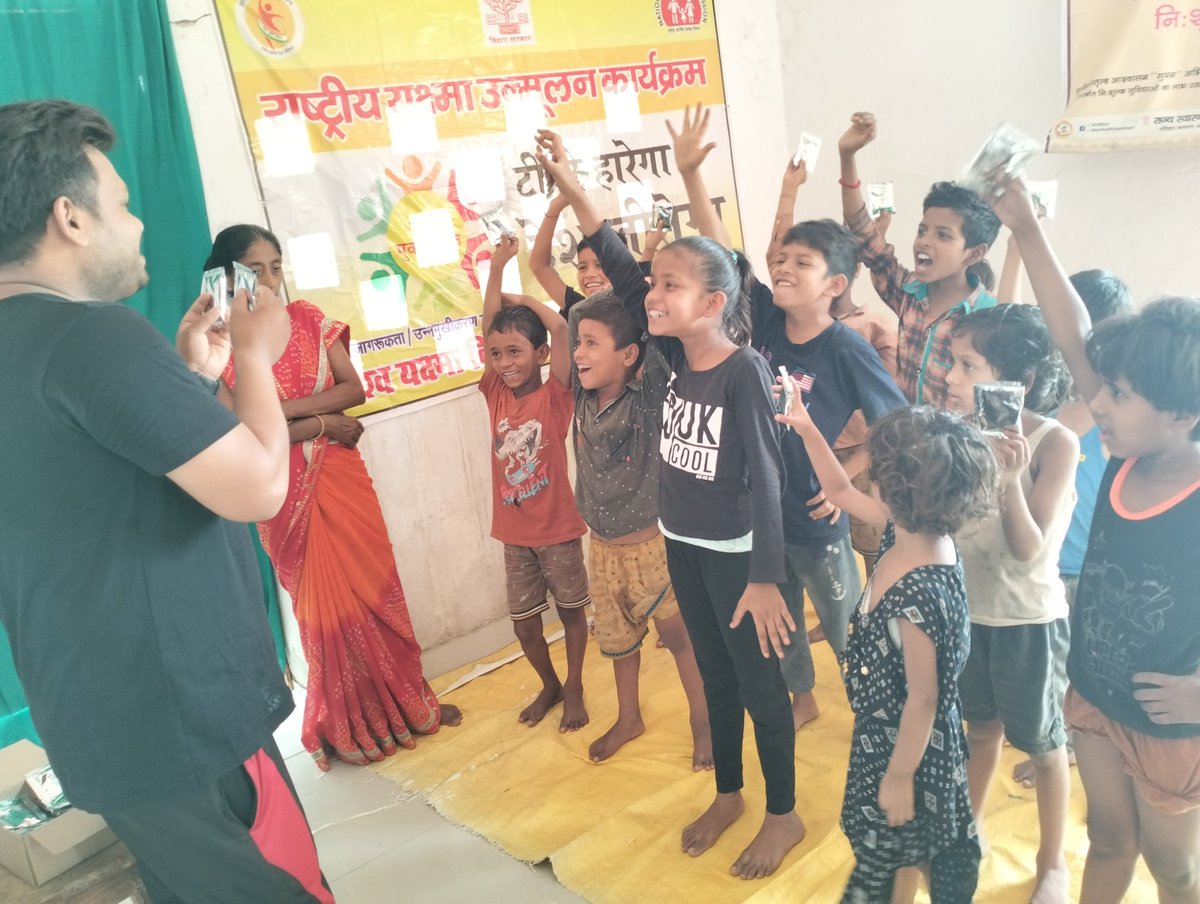 SunilMathew888's tweet photo. ORS distribution,Heat wave precaution at hwc tenuvath mathiya dinara rohtas @ABHWCs_Bihar @AyushmanHWCs @NitishKumar @yadavtejashwi @SHSBihar @BiharTakChannel @News18Bihar https://t.co/Hv4NSIBZxp