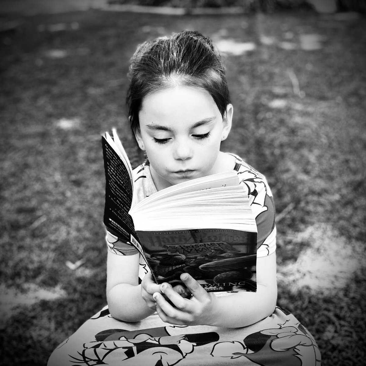 JuaFitz's tweet photo. “Something very magical can happen when you read a good book.” - J.K. Rowling #gordonpatriotpride @GordonPrincipal https://t.co/wum1PjYTzs