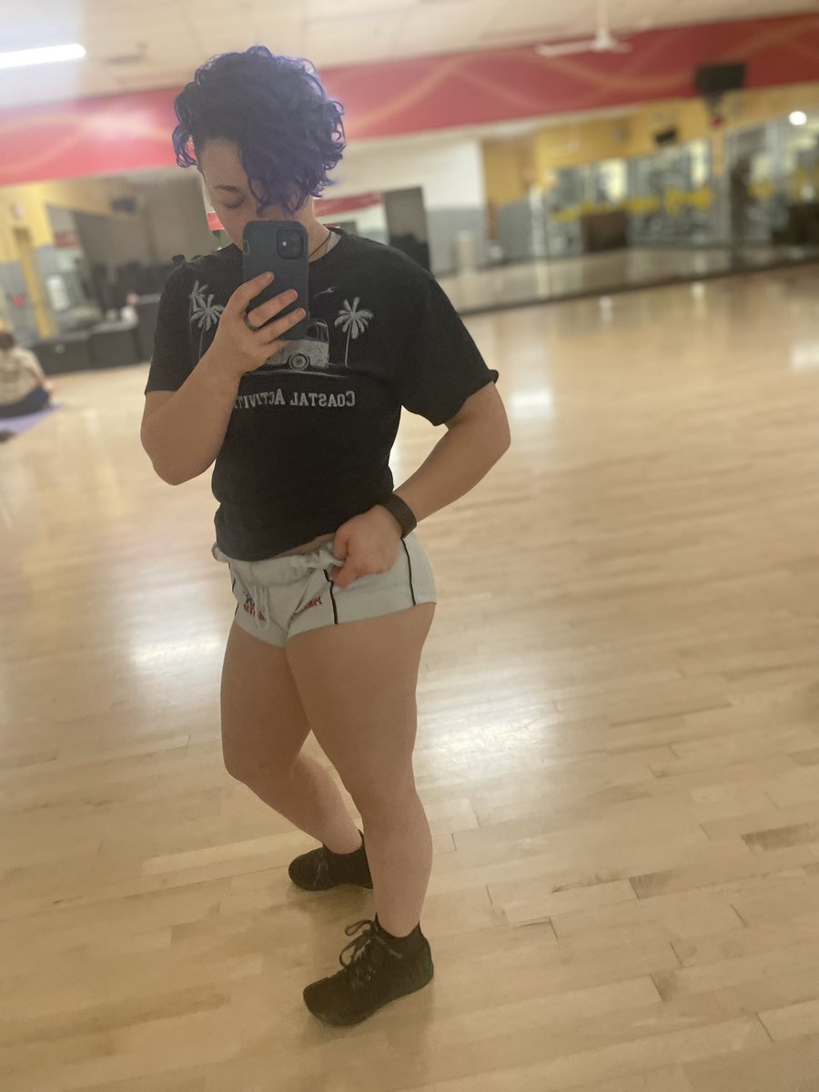 fitty_kitty29's tweet photo. The gyms pretty empty 🥵https://t.co/ZkQvsWT1sR
#gym #gymbody #gymgirl #gymlife #gymmotivation #gymrat #fitness #fitnessaddict #fitnessgirl #fitnessjourney #FitnessModel #FitnessMotivation #fitnesstracker #onlyFans #onlyFan #onlyfans_girl #onlyfansbabe #onlyfansgirl #onlyfansprom https://t.co/o86oR4cnNm